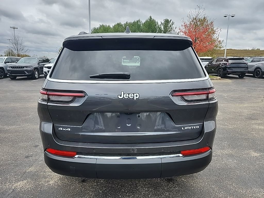 New 2025 Jeep Grand Cherokee L Limited w/ Trailer Tow Package image 4