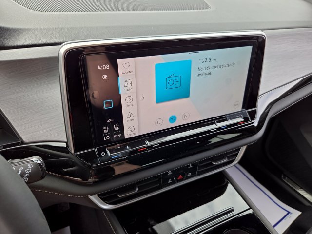 New 2026 Volkswagen Atlas Cross Sport SE FWD image 22