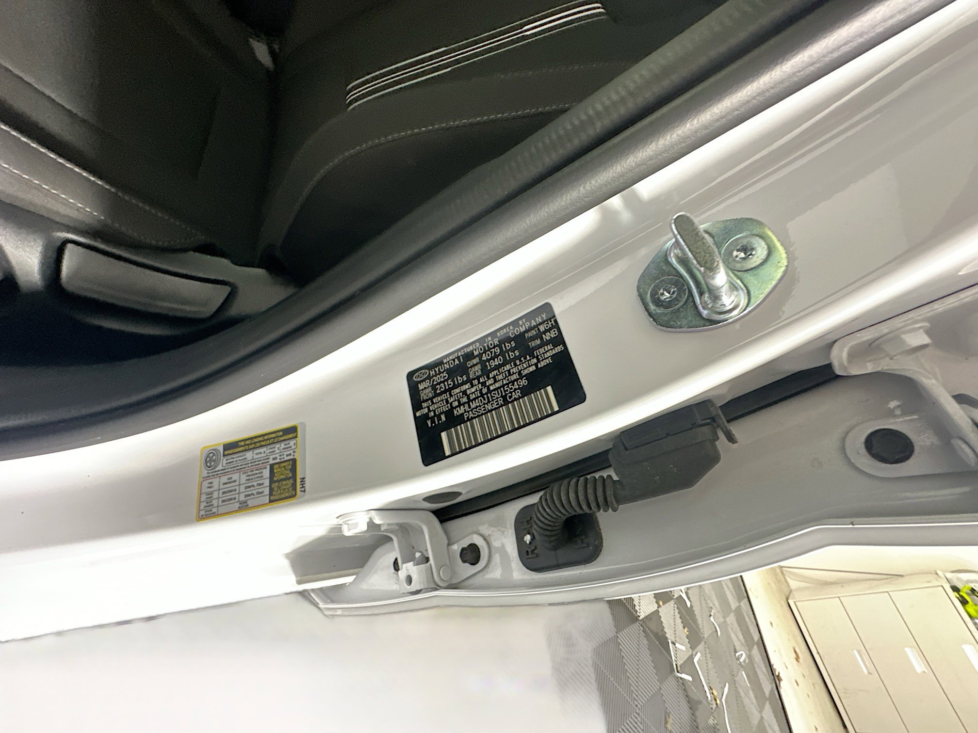 Used 2025 Hyundai Elantra Blue image 12