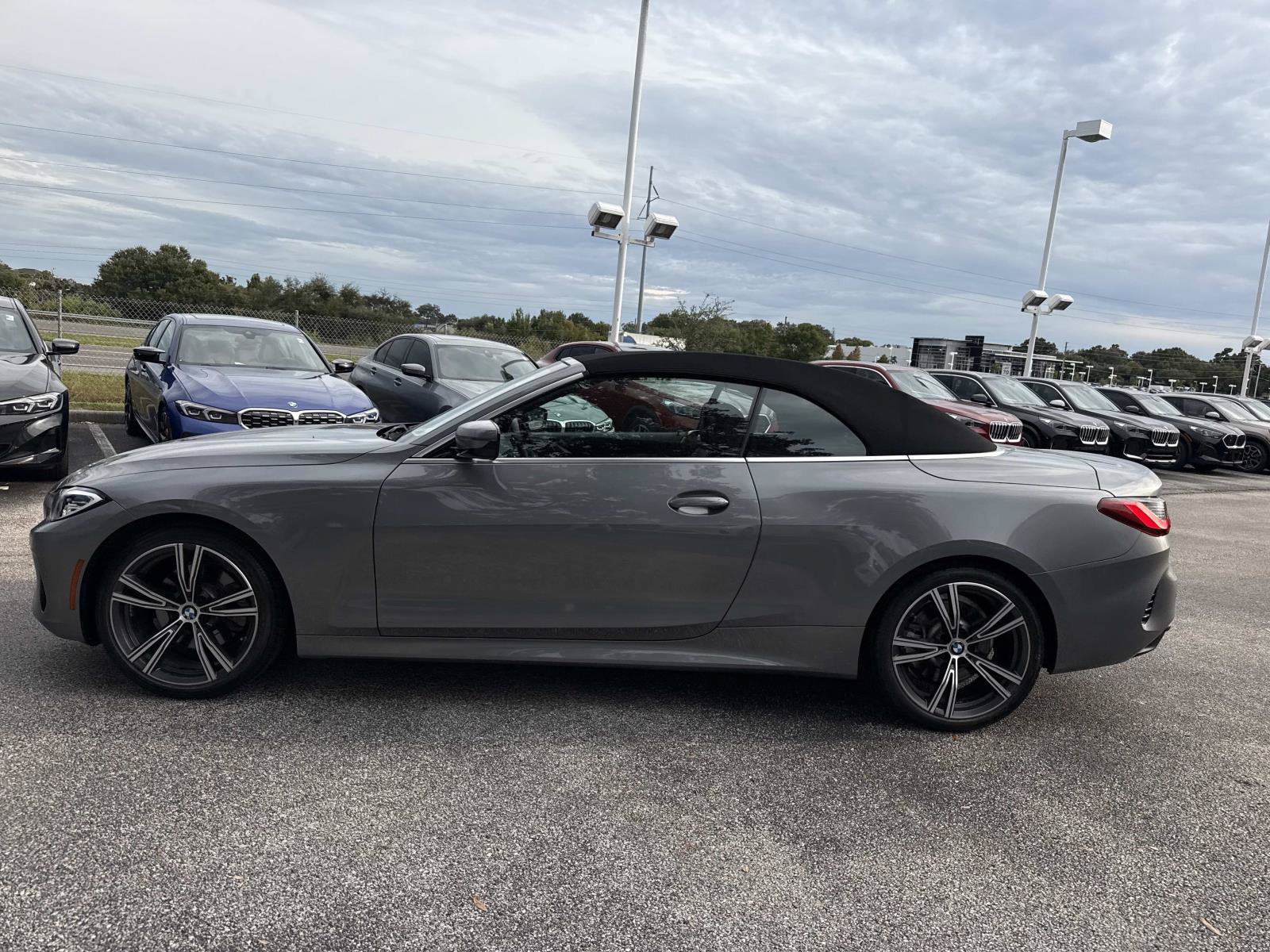 Used 2023 BMW 430i xDrive Convertible w/ Convenience Package AWD/4WD image 7