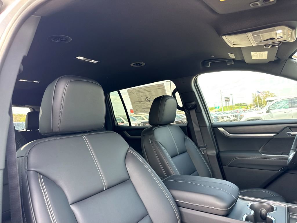 New 2026 GMC Acadia Elevation w/ Black Edition AWD/4WD image 5
