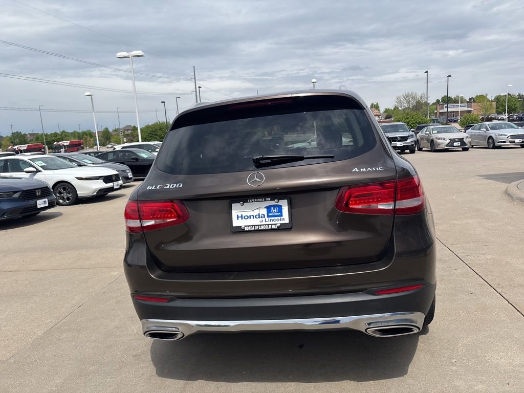 Used 2016 Mercedes-Benz GLC 300 4MATIC image 6