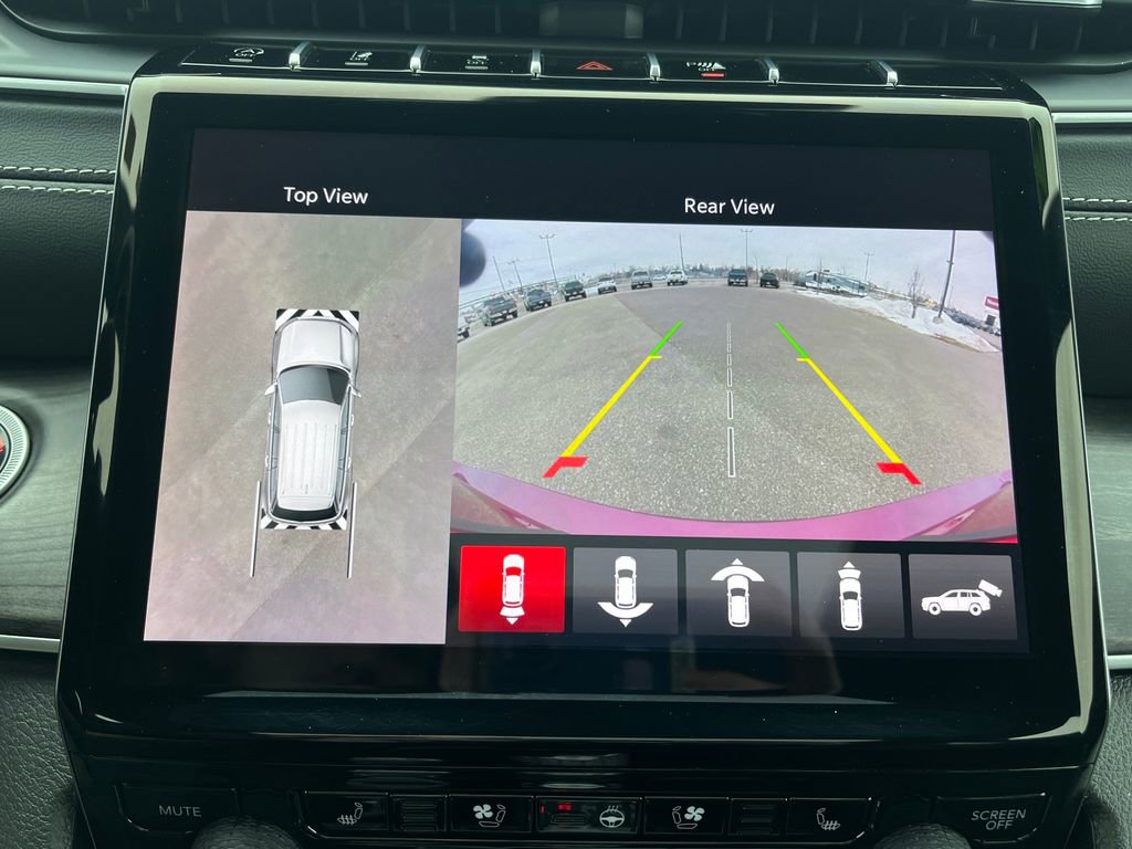 Used 2024 Jeep Grand Cherokee L Limited w/ Luxury Tech Group II image 29