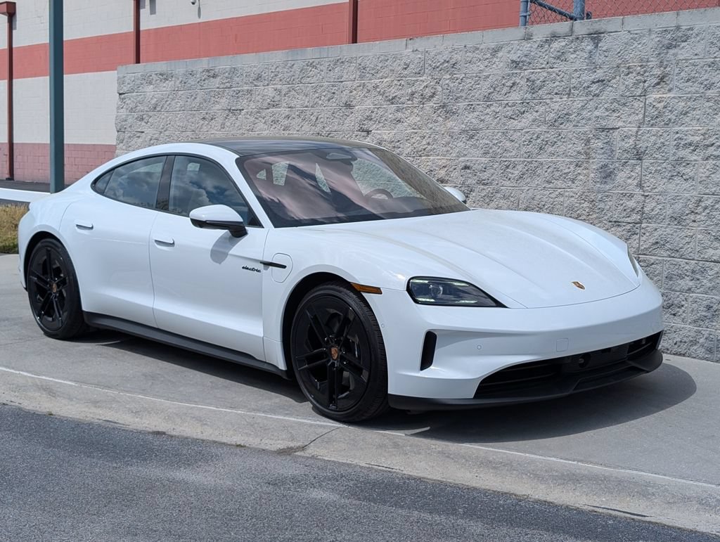 New 2026 Porsche Taycan 4S AWD/4WD image 9