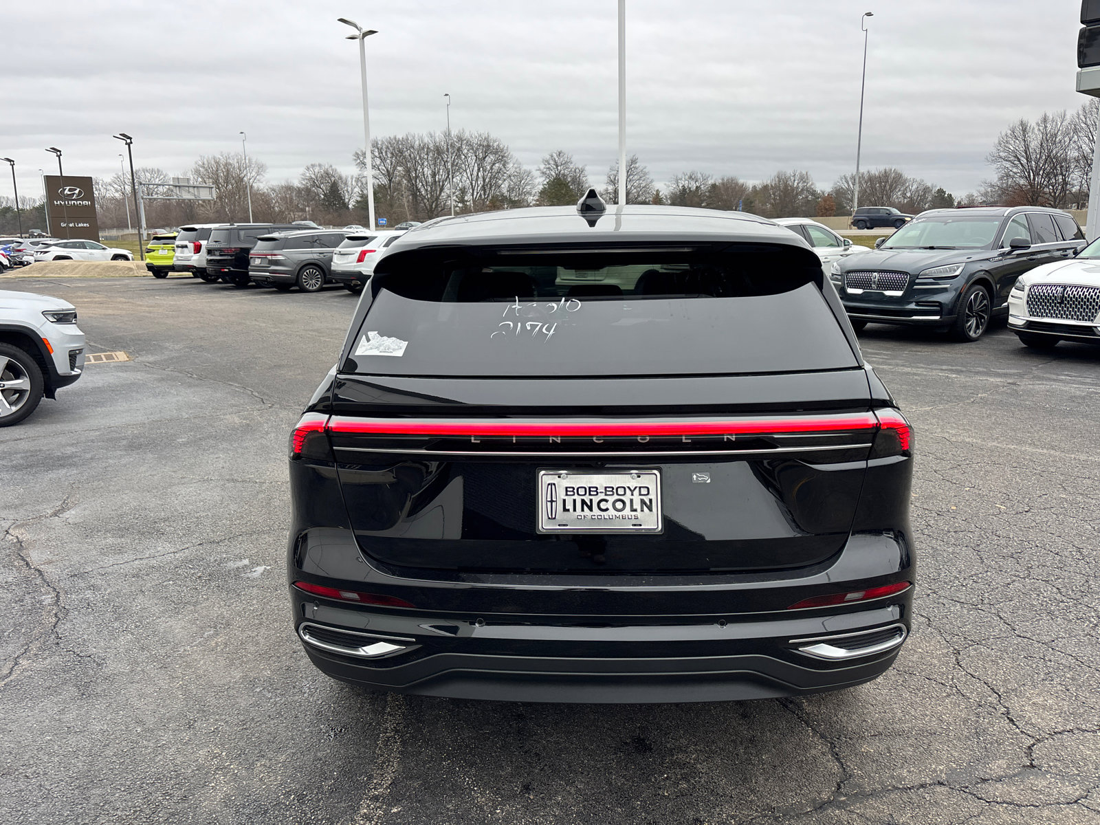 New 2026 Lincoln Nautilus Premier image 6