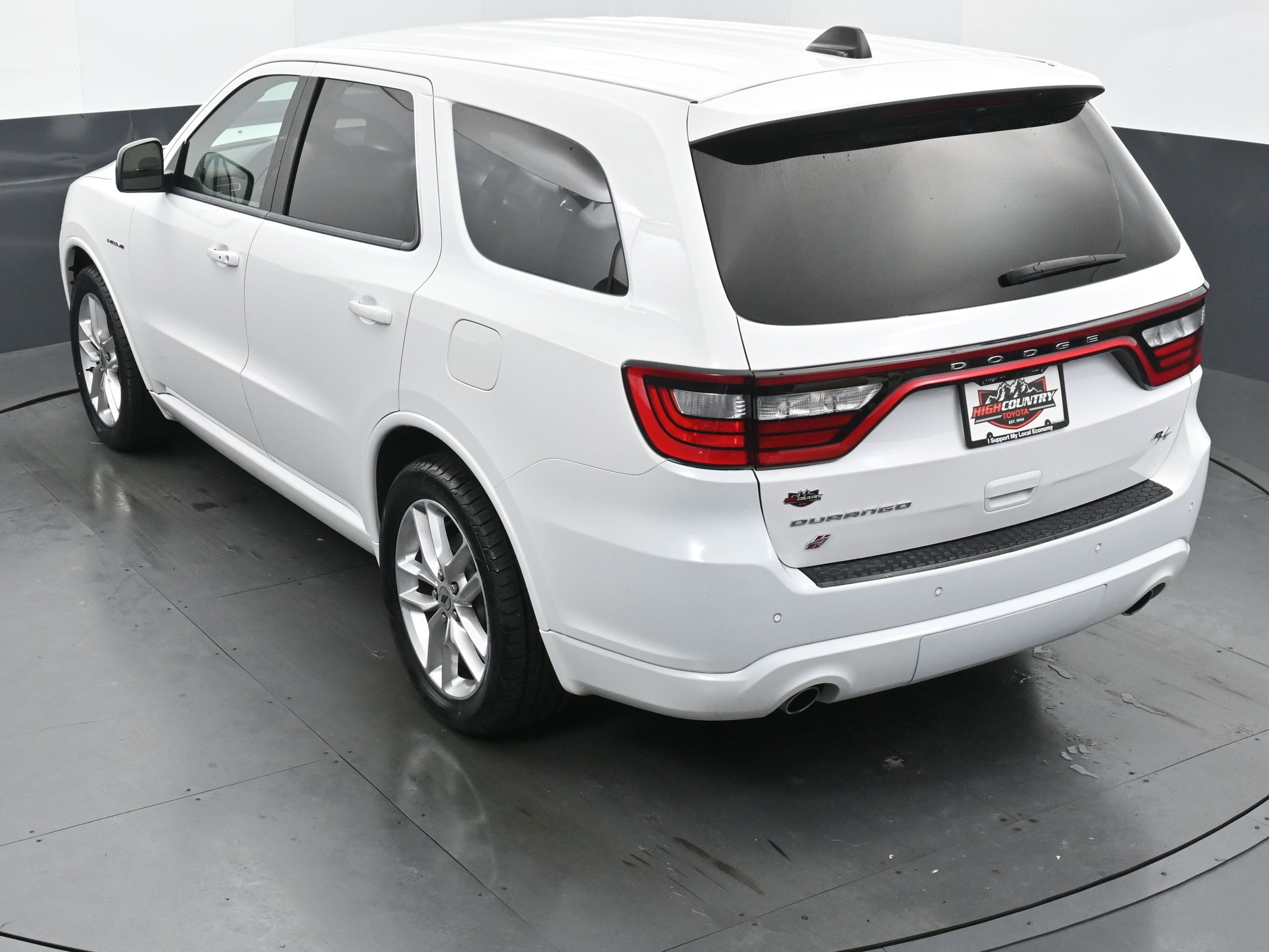 Used 2023 Dodge Durango R/T image 31