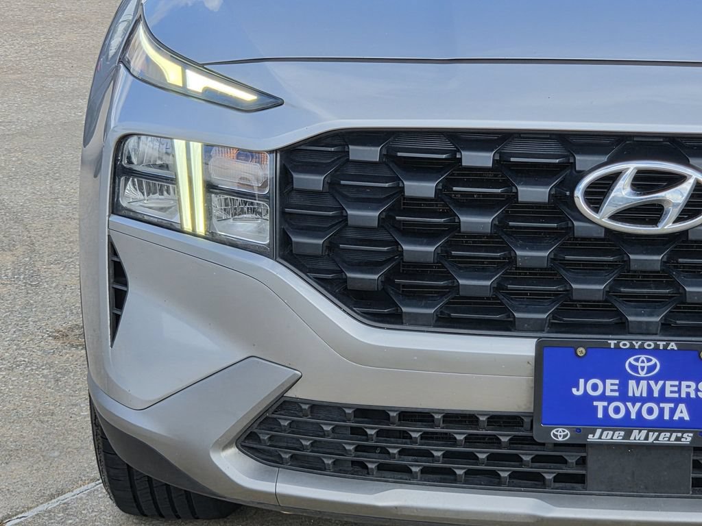 Used 2023 Hyundai Santa Fe SEL FWD image 5