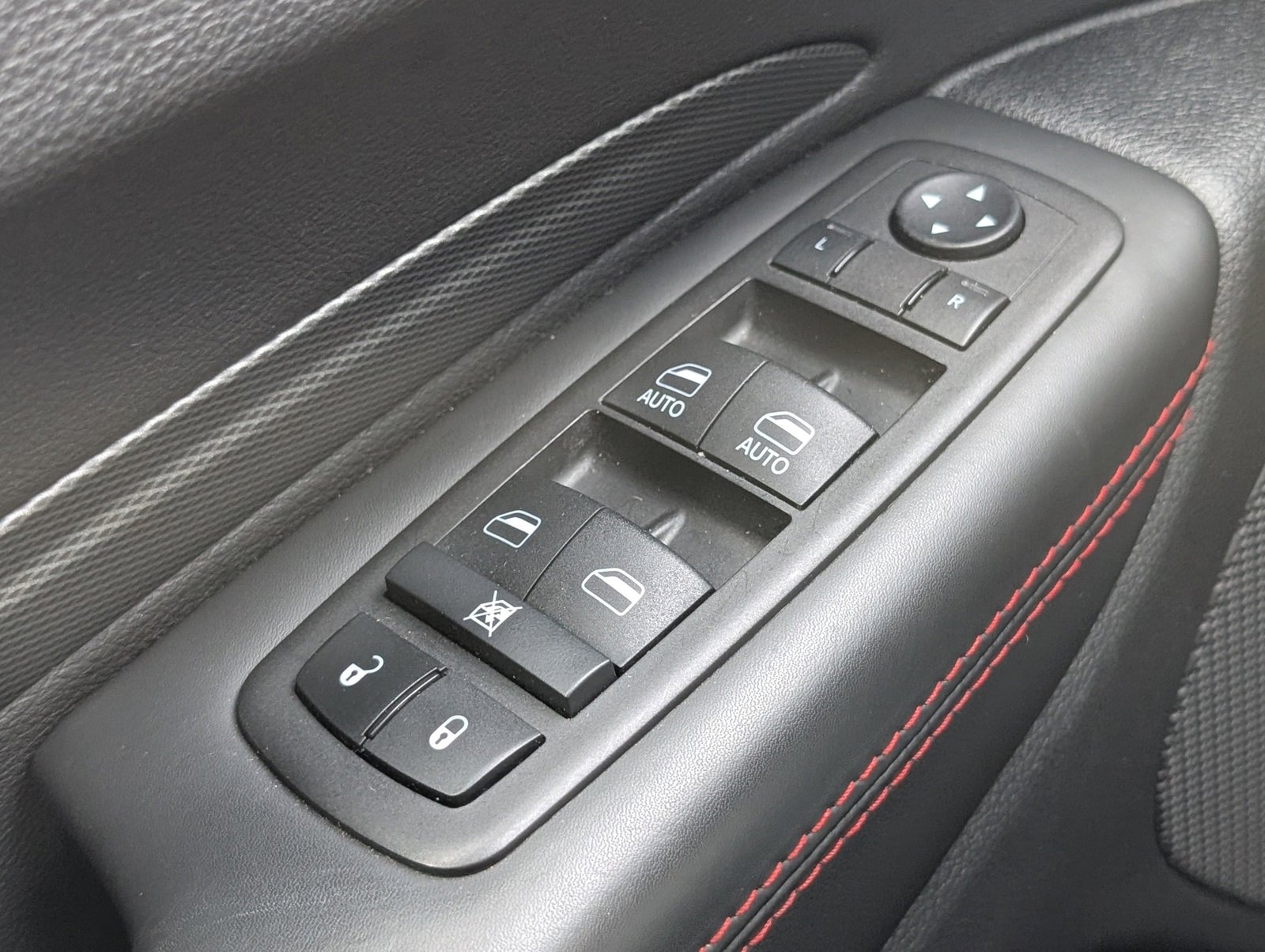 Certified 2024 Dodge Durango GT image 23