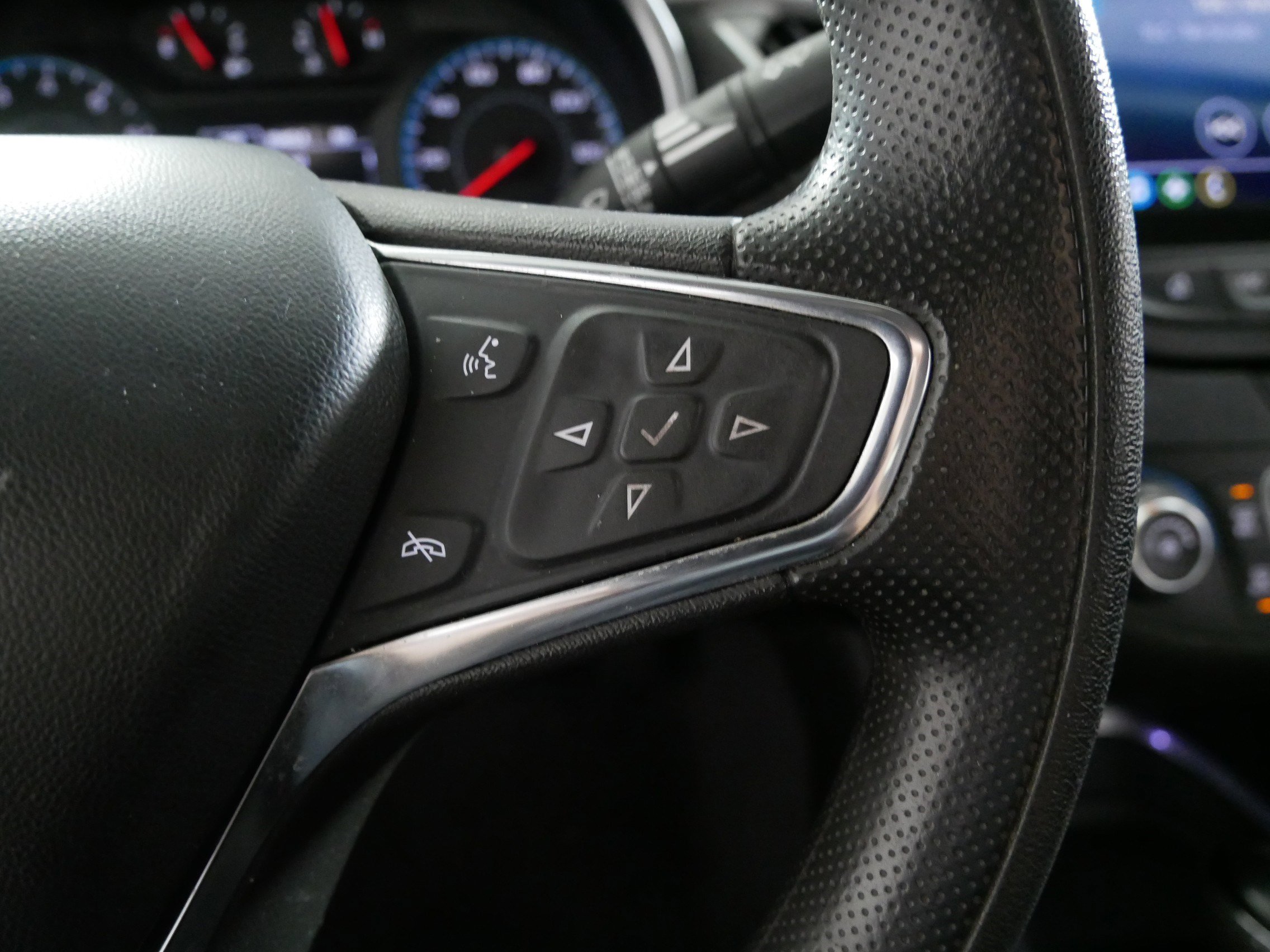 Used 2020 Chevrolet Malibu LS w/ Driver Confidence Package II image 28