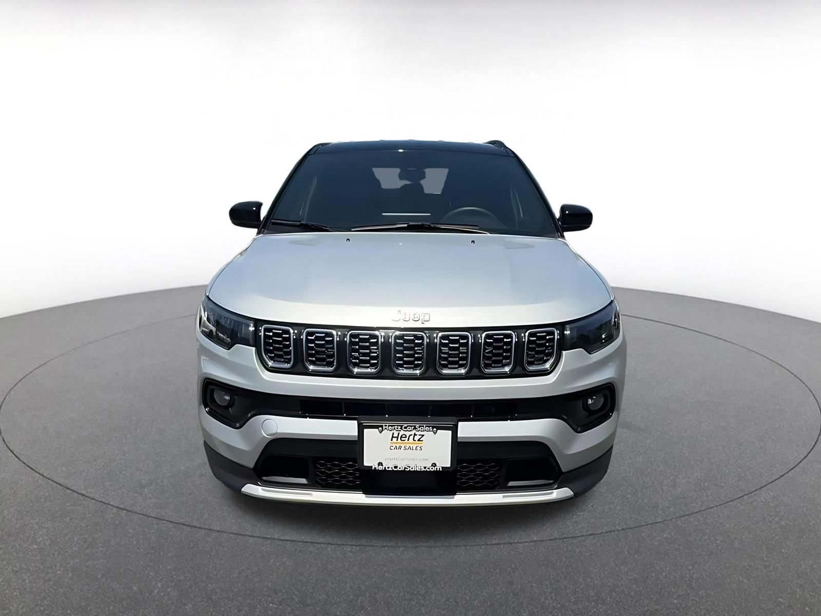 Used 2025 Jeep Compass Limited AWD/4WD image 4