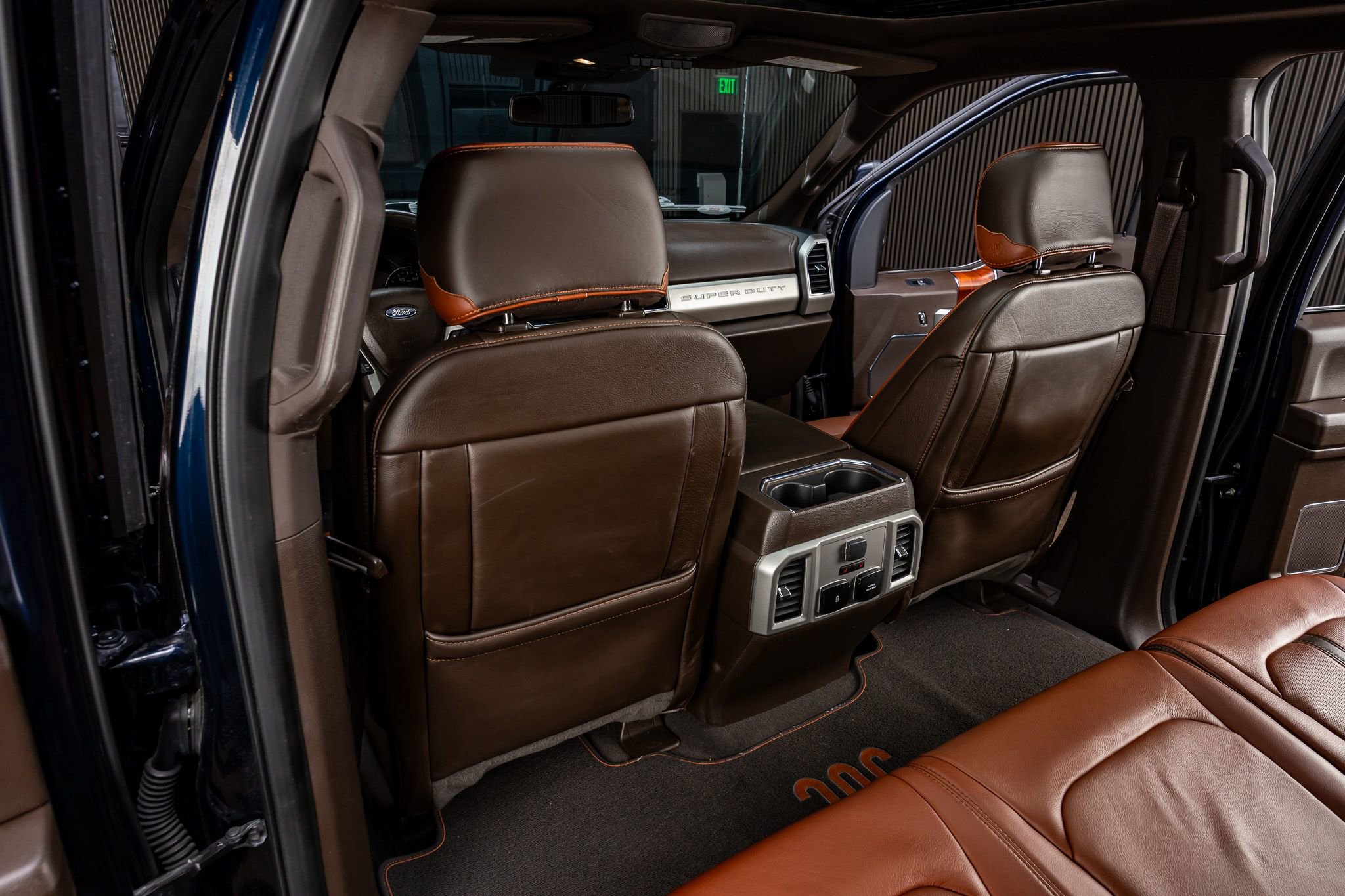 Used 2022 Ford F250 King Ranch w/ King Ranch Ultimate Package AWD/4WD image 34