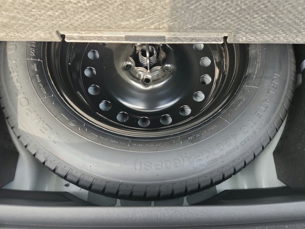 Certified 2026 Volkswagen Tiguan SE AWD/4WD image 29