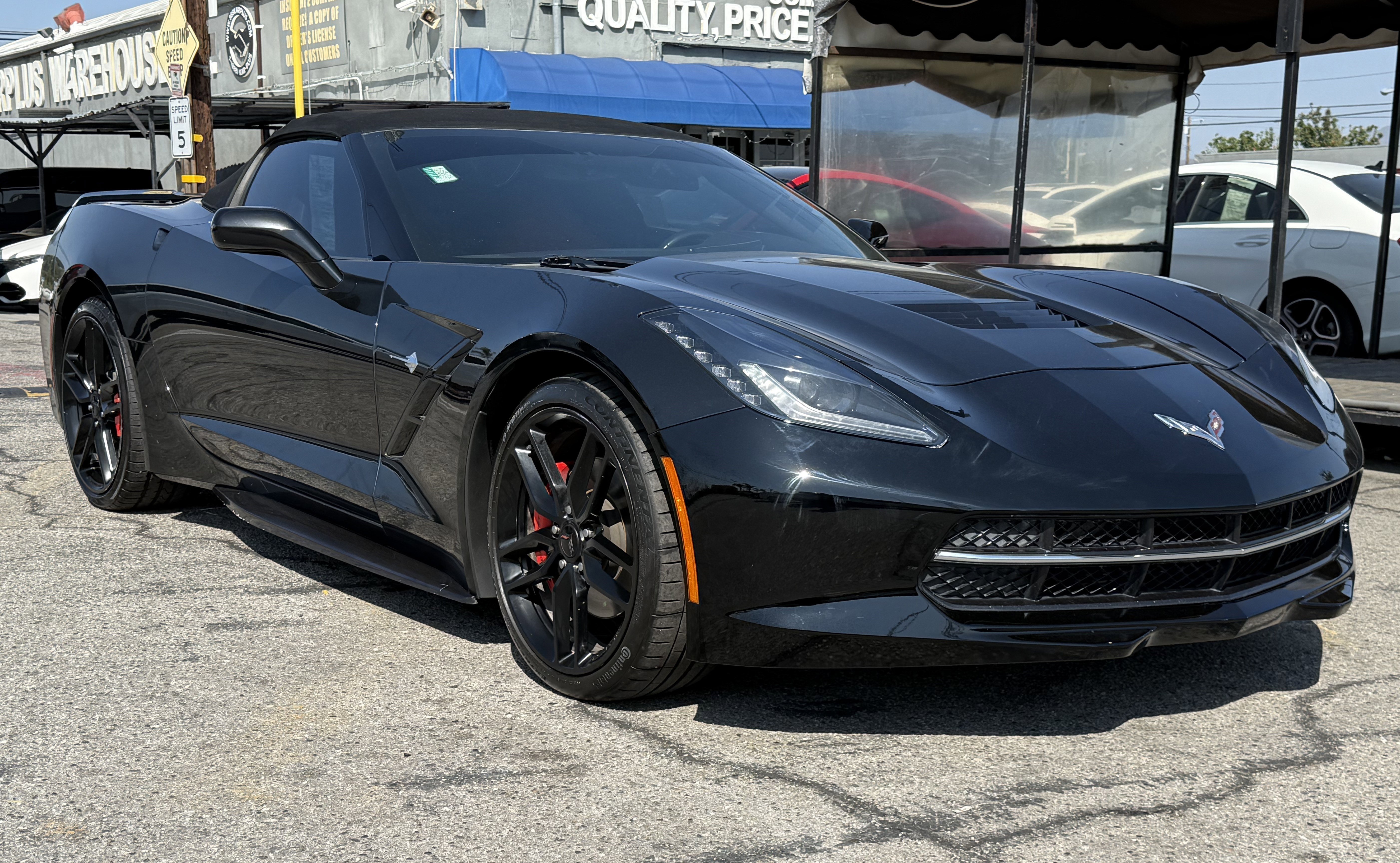 Used 2018 Chevrolet Corvette Stingray Convertible w/ 1LT image 21