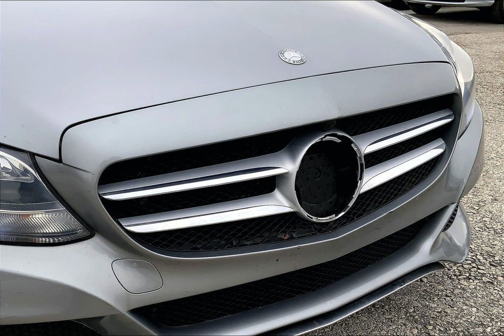 Used 2016 Mercedes-Benz C 300 C 300 image 32