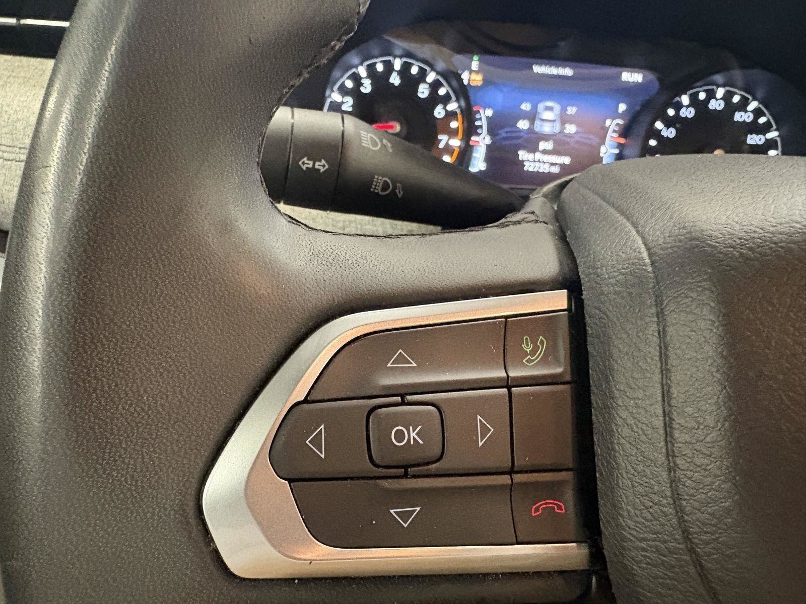 Used 2024 Jeep Compass Latitude AWD/4WD image 28