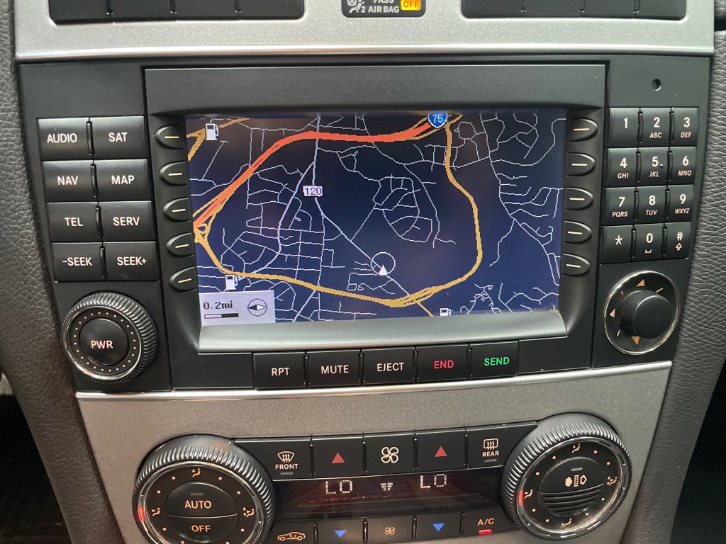 Used 2005 Mercedes-Benz CLK 55 AMG Cabriolet image 33