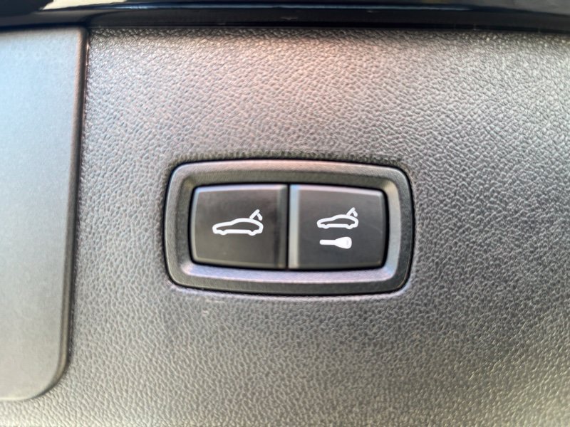 Used 2021 Porsche Cayenne E-Hybrid AWD/4WD image 28