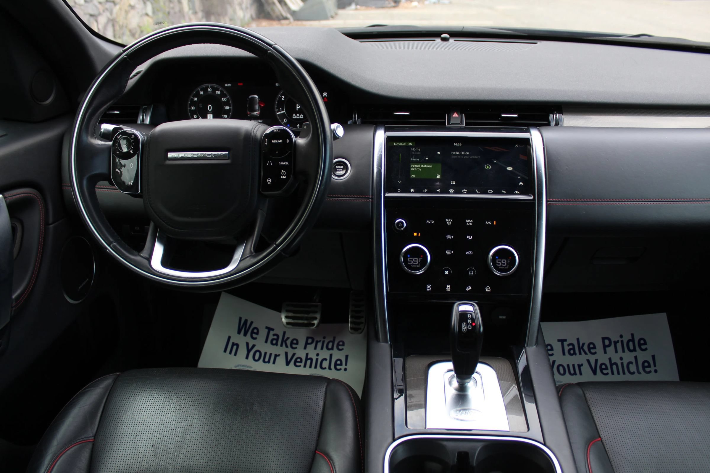 Used 2020 Land Rover Discovery Sport HSE R-Dynamic AWD/4WD image 19