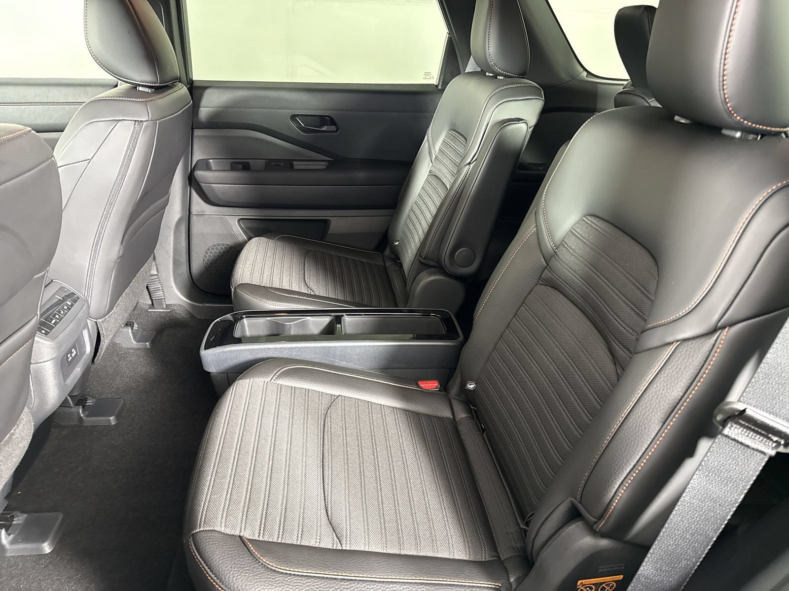 Certified 2025 Nissan Pathfinder Rock Creek AWD/4WD image 23