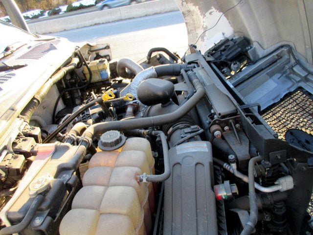 Used 2016 Ford F650 2WD Regular Cab Super Duty image 32