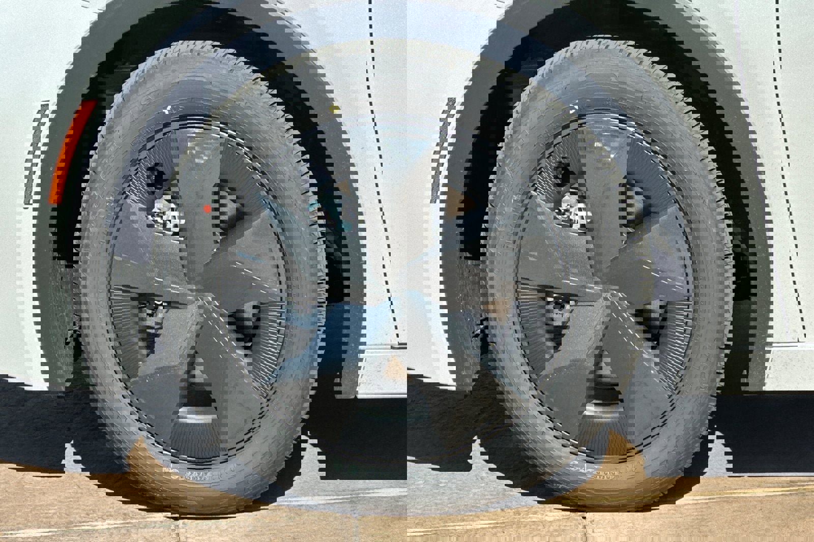 New 2026 Toyota Prius Plug-In Hybrid image 32