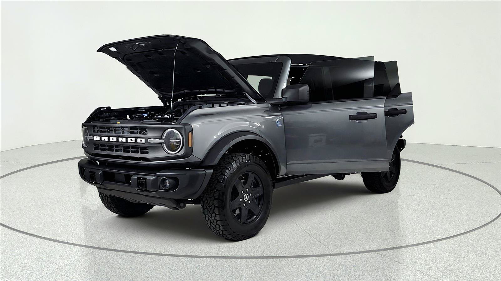 Used 2024 Ford Bronco Black Diamond AWD/4WD image 10