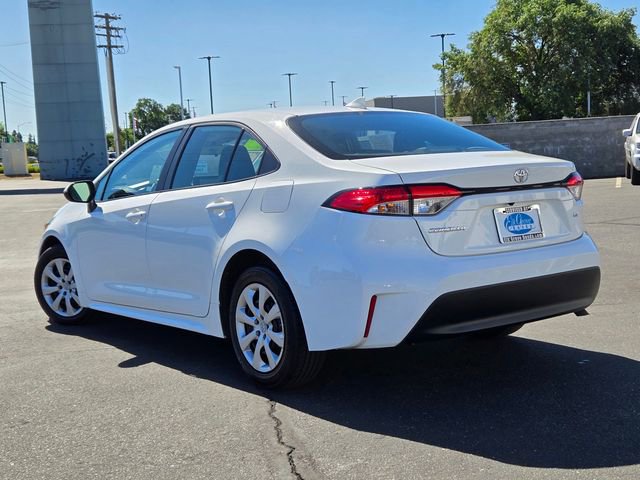 Used 2023 Toyota Corolla LE FWD image 6