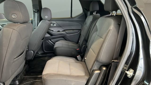 Used 2023 Chevrolet Traverse LT w/ LPO, Floor Liner Package image 35