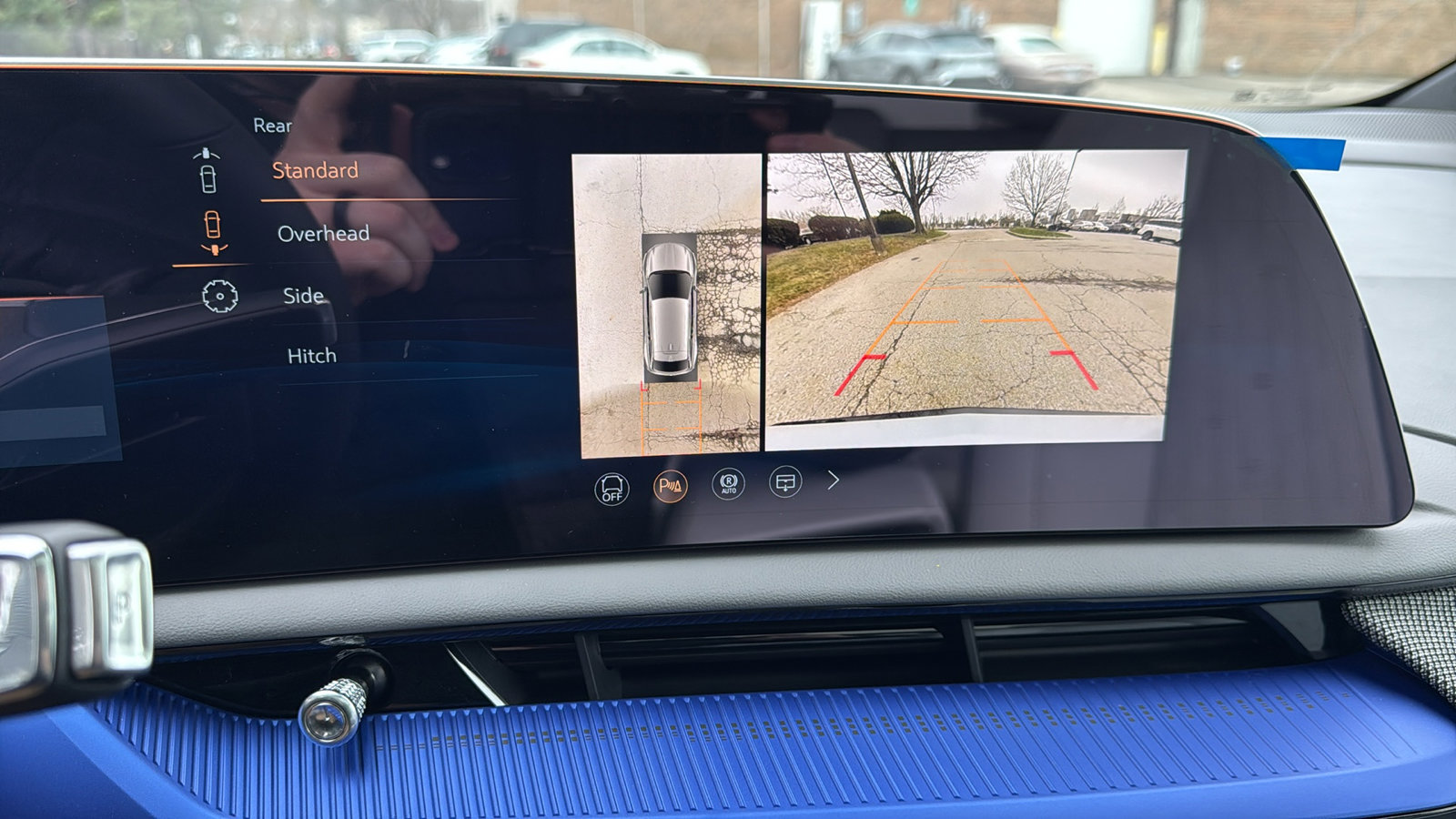 New 2026 Cadillac Optiq Sport 2 image 18