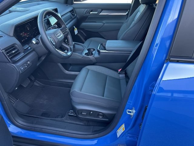 New 2026 GMC Terrain AT4 w/ Technology Package II AWD/4WD image 6