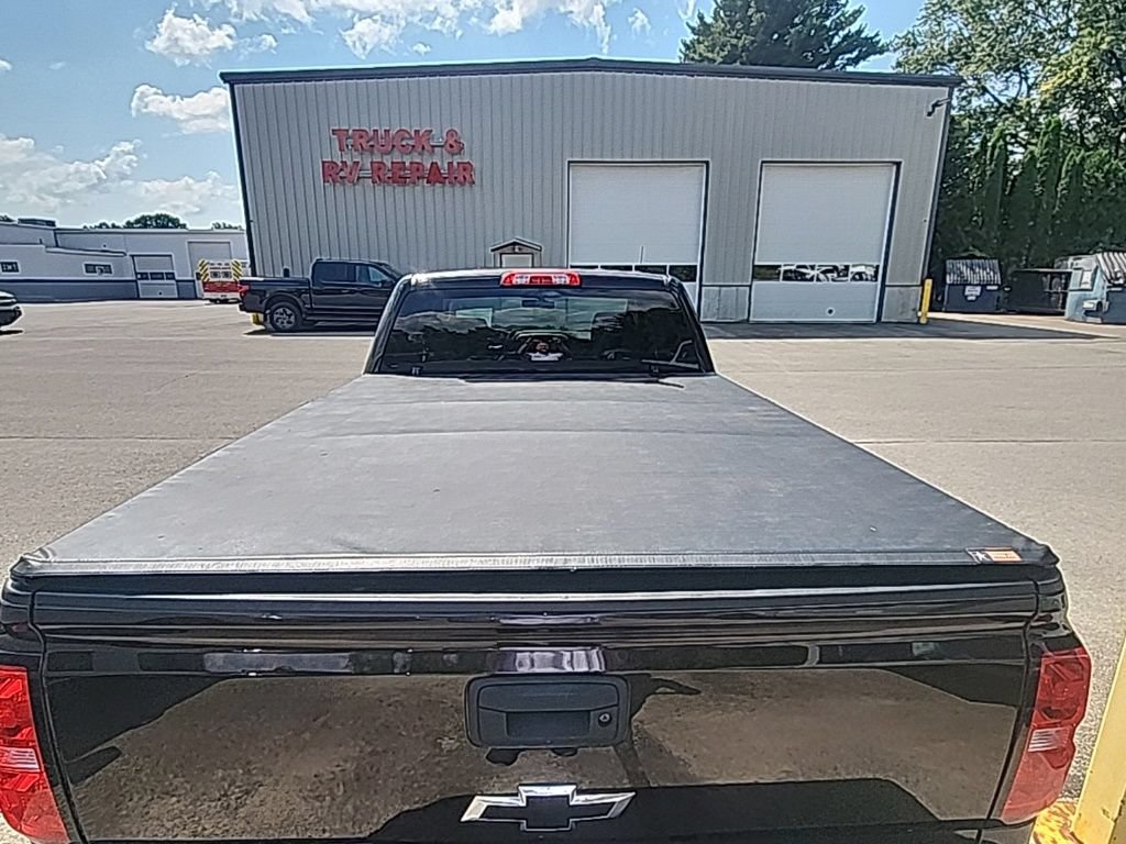 Used 2018 Chevrolet Silverado 1500 LT w/ All Star Edition AWD/4WD image 8