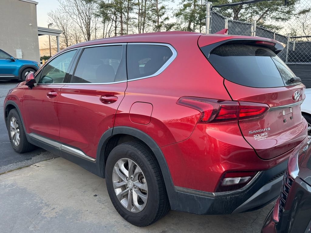 Used 2019 Hyundai Santa Fe SEL image 6