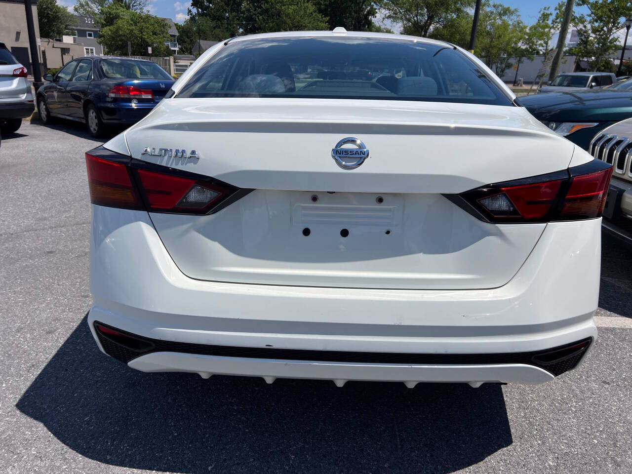 Used 2019 Nissan Altima 2.5 S FWD image 5