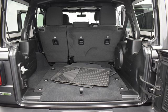 Used 2021 Jeep Wrangler Unlimited Sahara AWD/4WD image 12