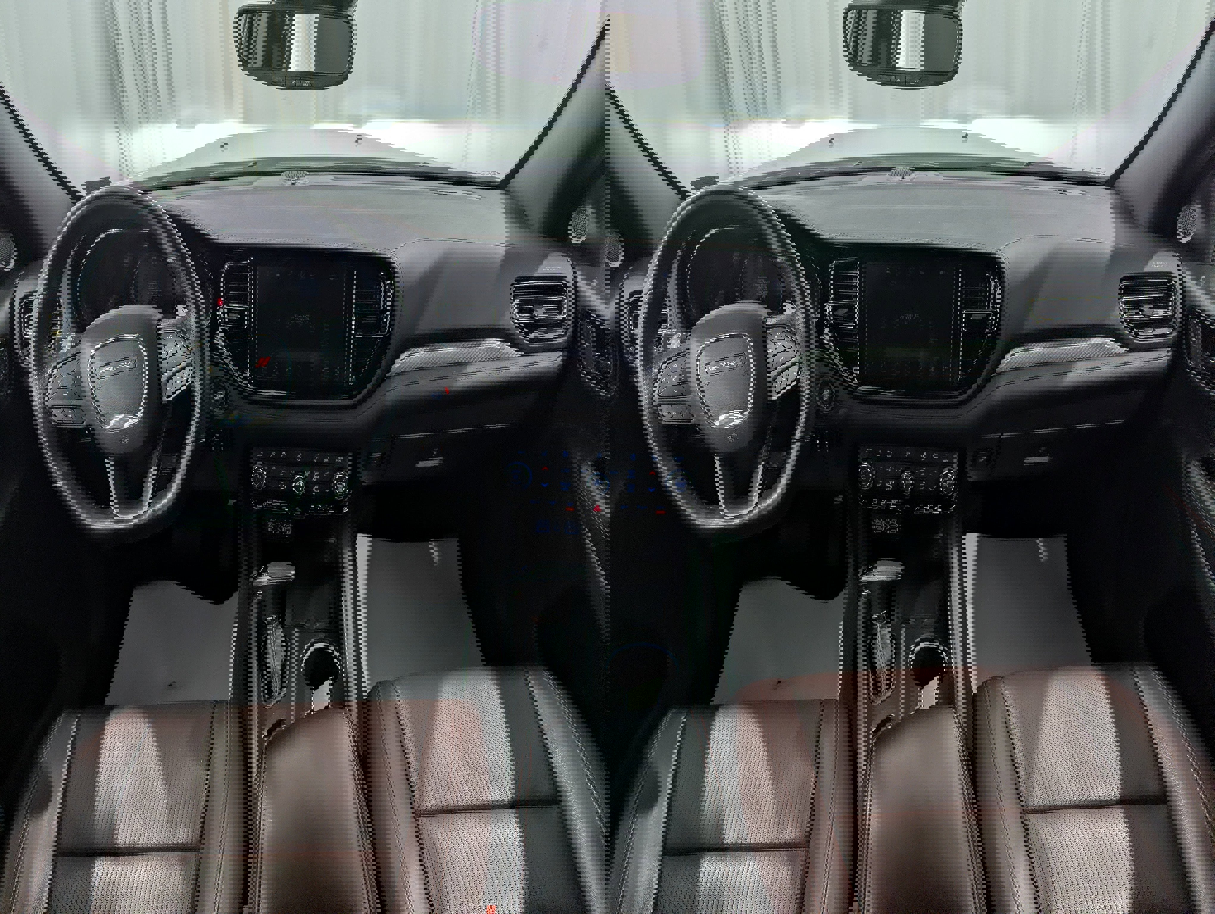 Used 2024 Dodge Durango GT image 16