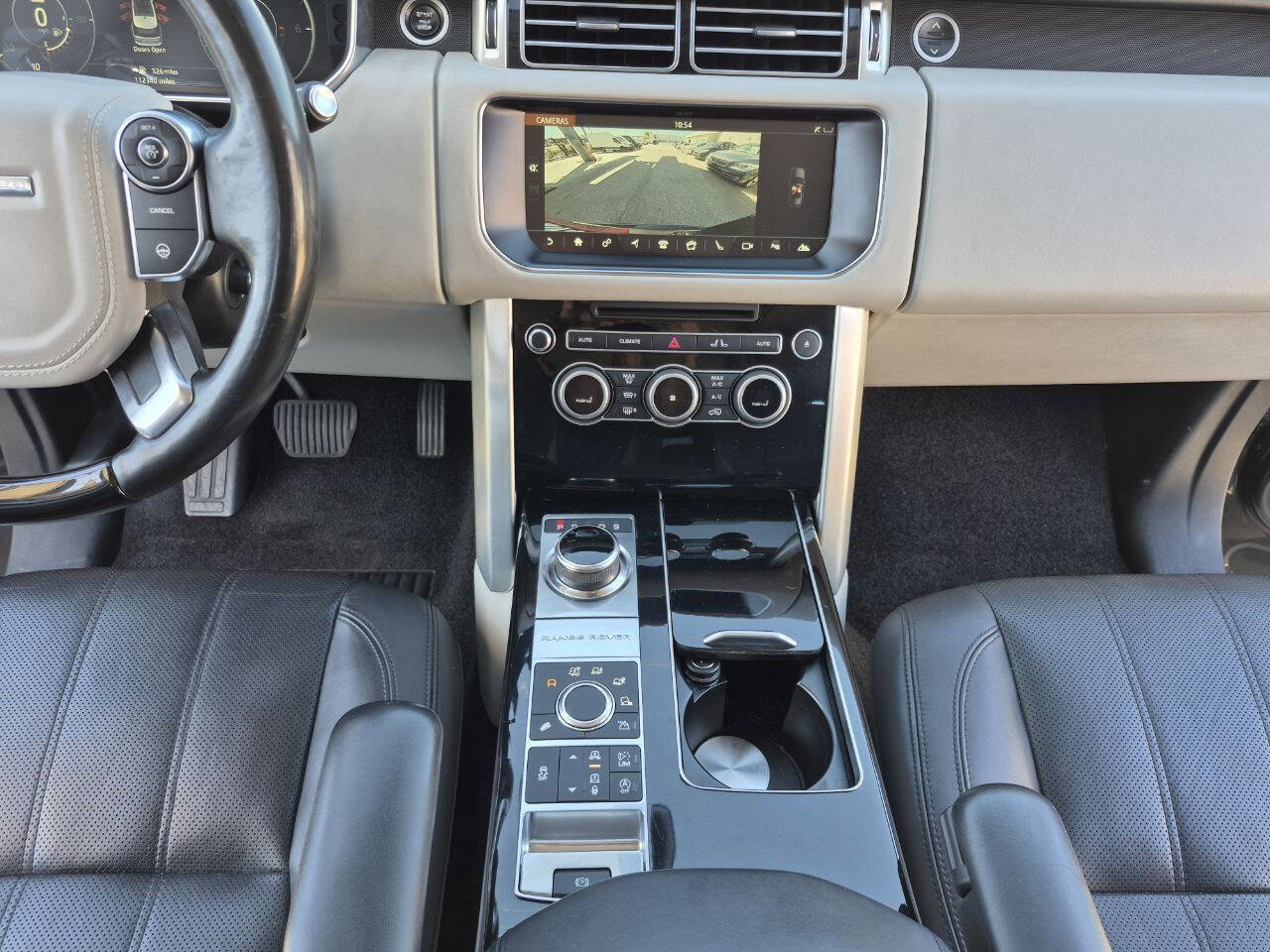 Used 2017 Land Rover Range Rover HSE image 26