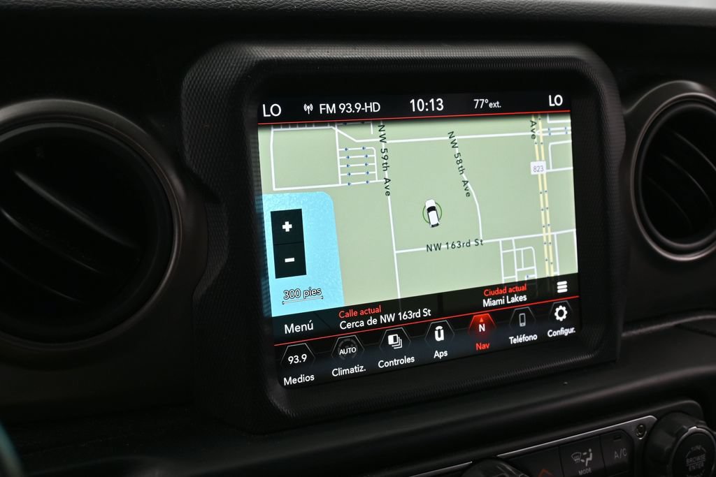 Used 2021 Jeep Gladiator Sport AWD/4WD image 17