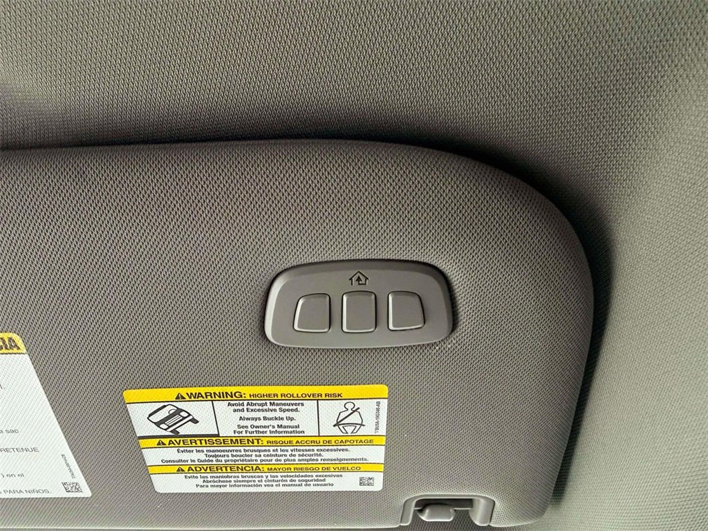 Used 2017 Ford F350 Lariat w/ Chrome Package image 22