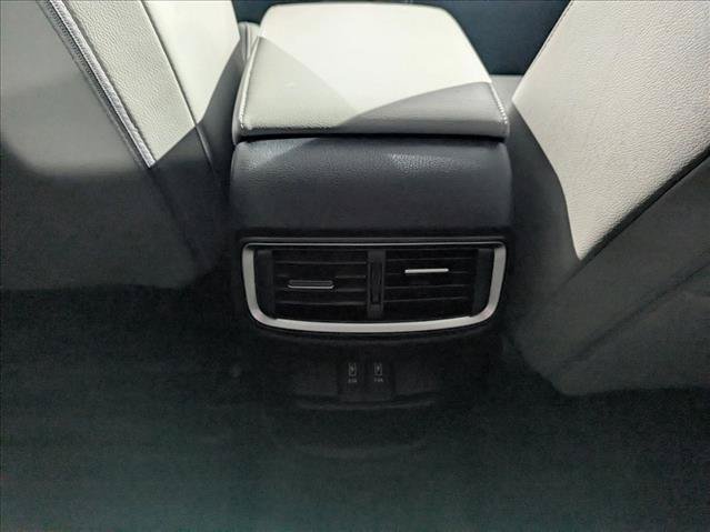 Used 2020 Honda CR-V Touring image 24