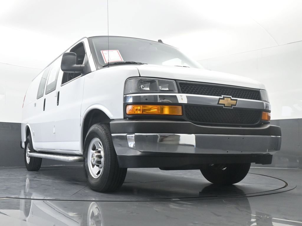 Used 2024 Chevrolet Express 2500 w/ Driver Convenience Package image 55