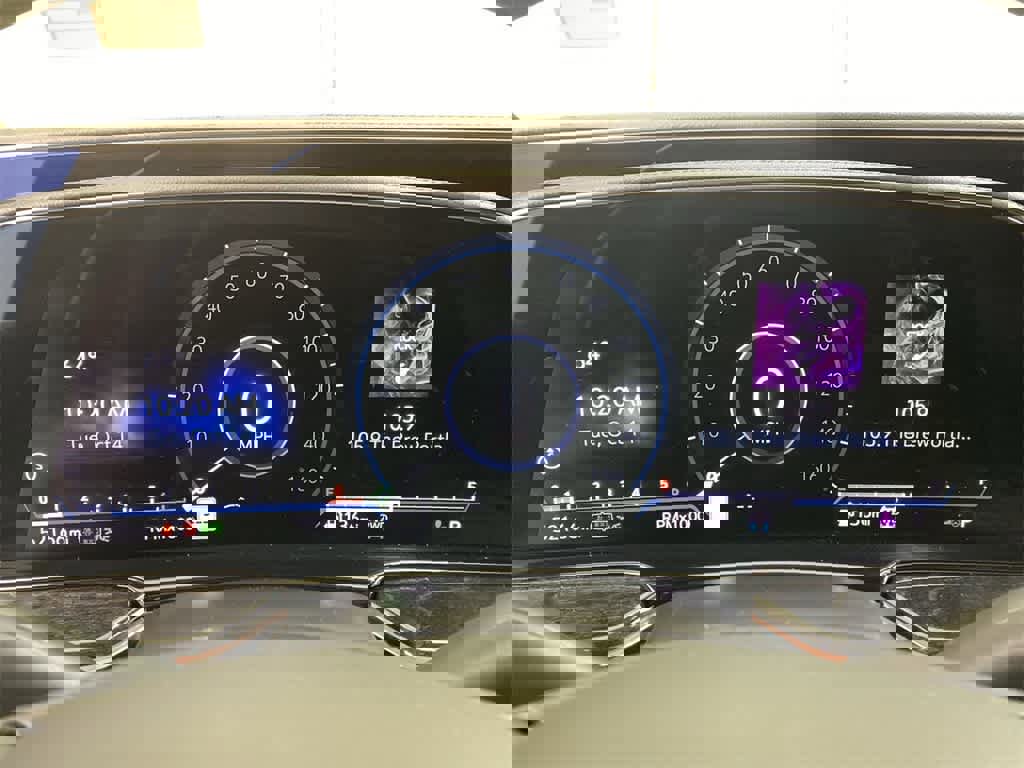 Used 2023 Cadillac Escalade Premium Luxury image 29