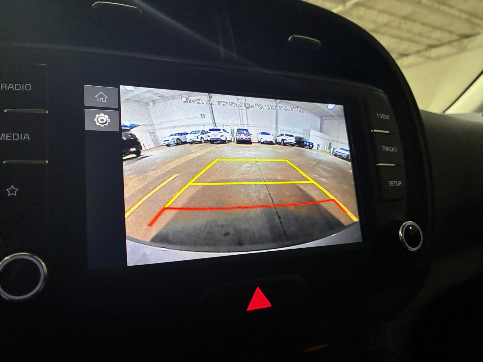 Used 2025 Kia Soul LX w/ LX Technology Package FWD image 22