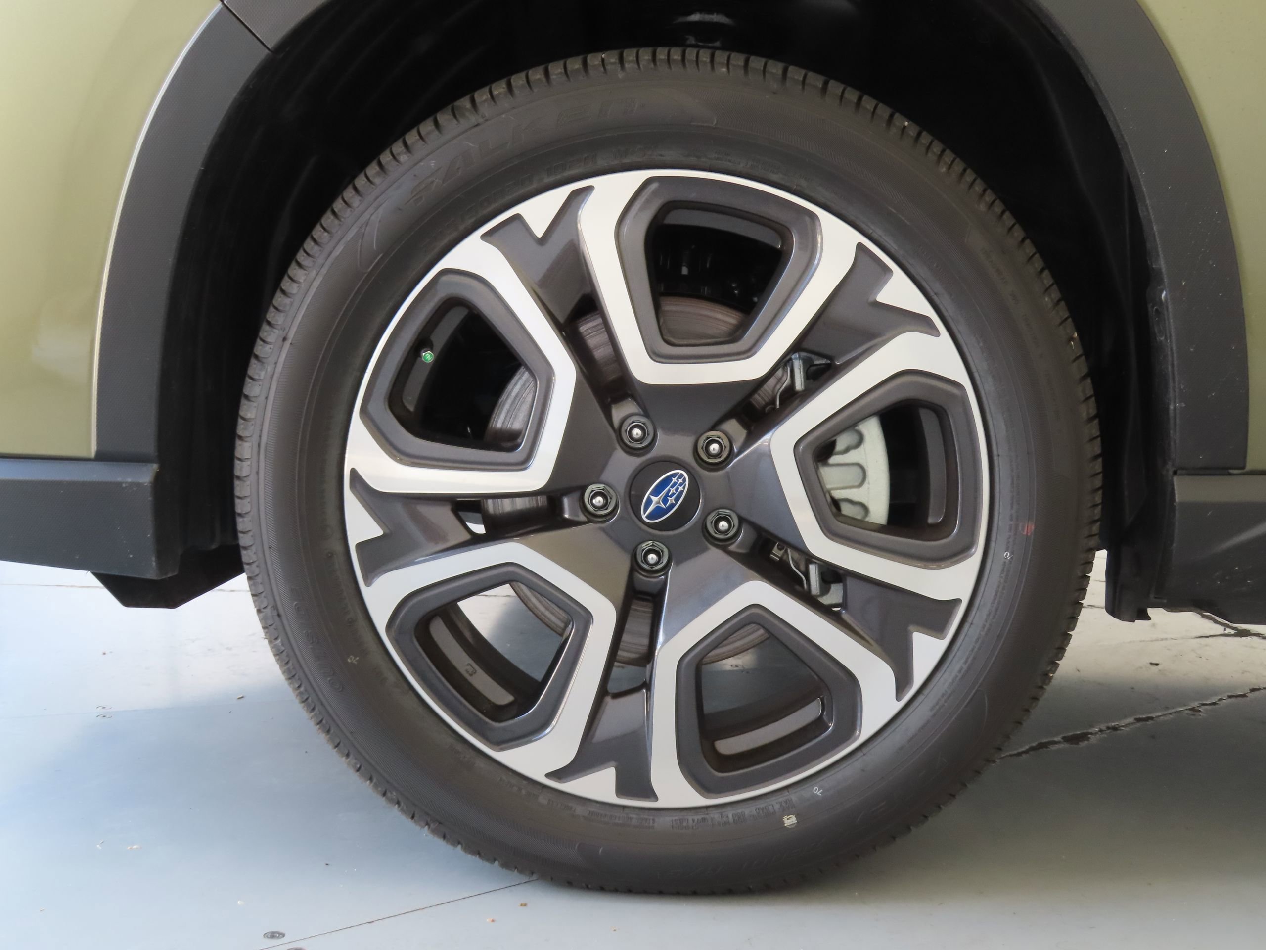 New 2026 Subaru Ascent Limited image 30