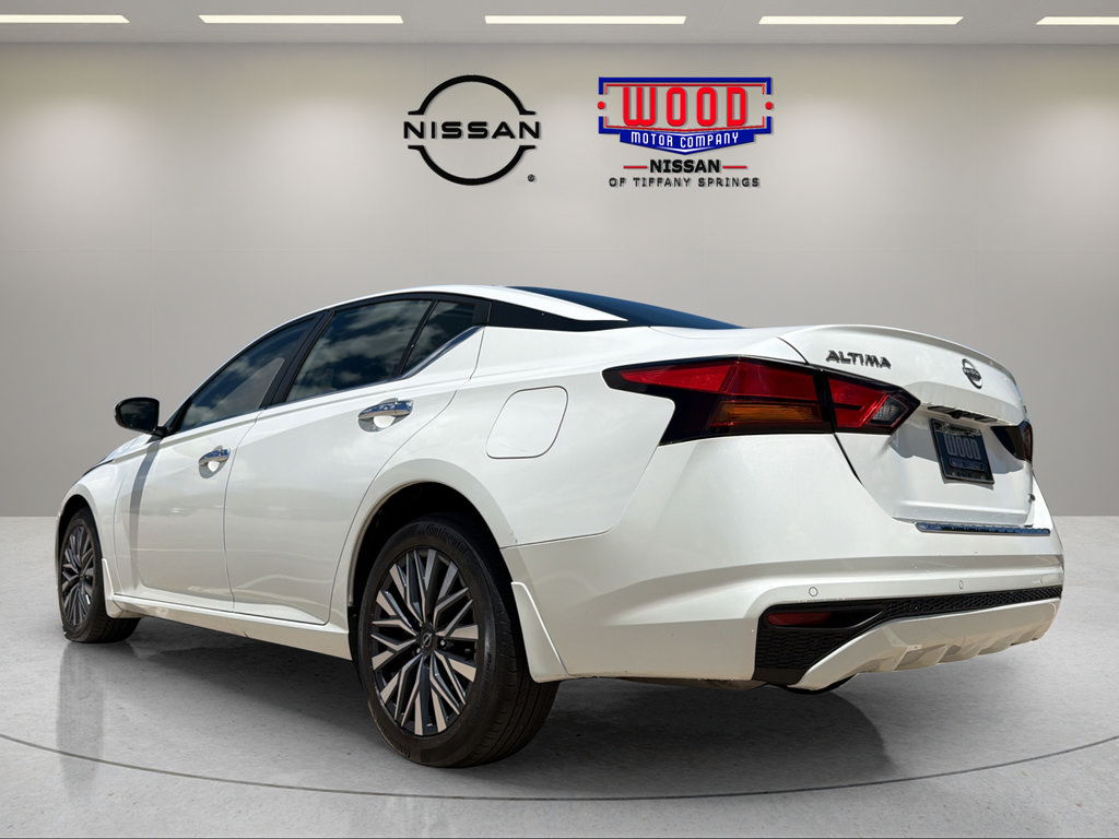 Used 2023 Nissan Altima 2.5 SV AWD/4WD image 4