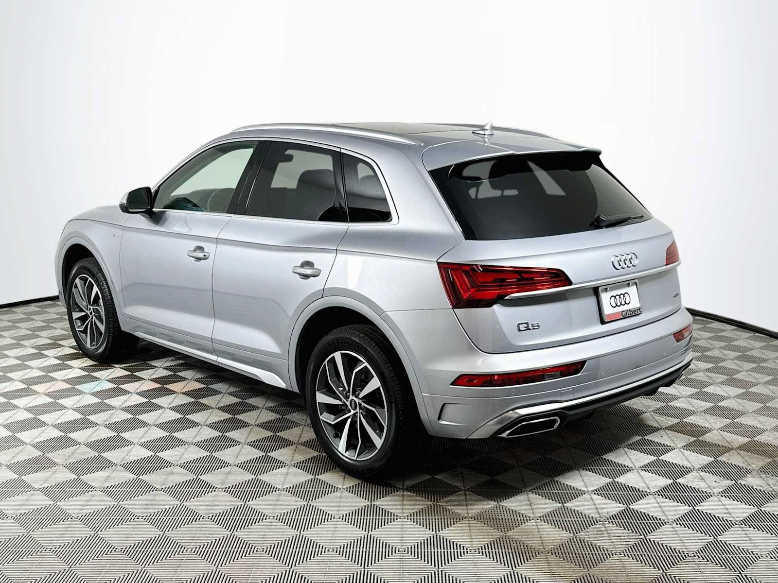 Certified 2023 Audi Q5 2.0T Premium Plus w/ Premium Plus Package AWD/4WD image 5