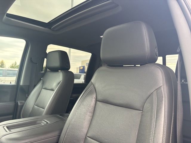 Used 2020 Chevrolet Silverado 3500 LTZ w/ LTZ Premium Package image 10