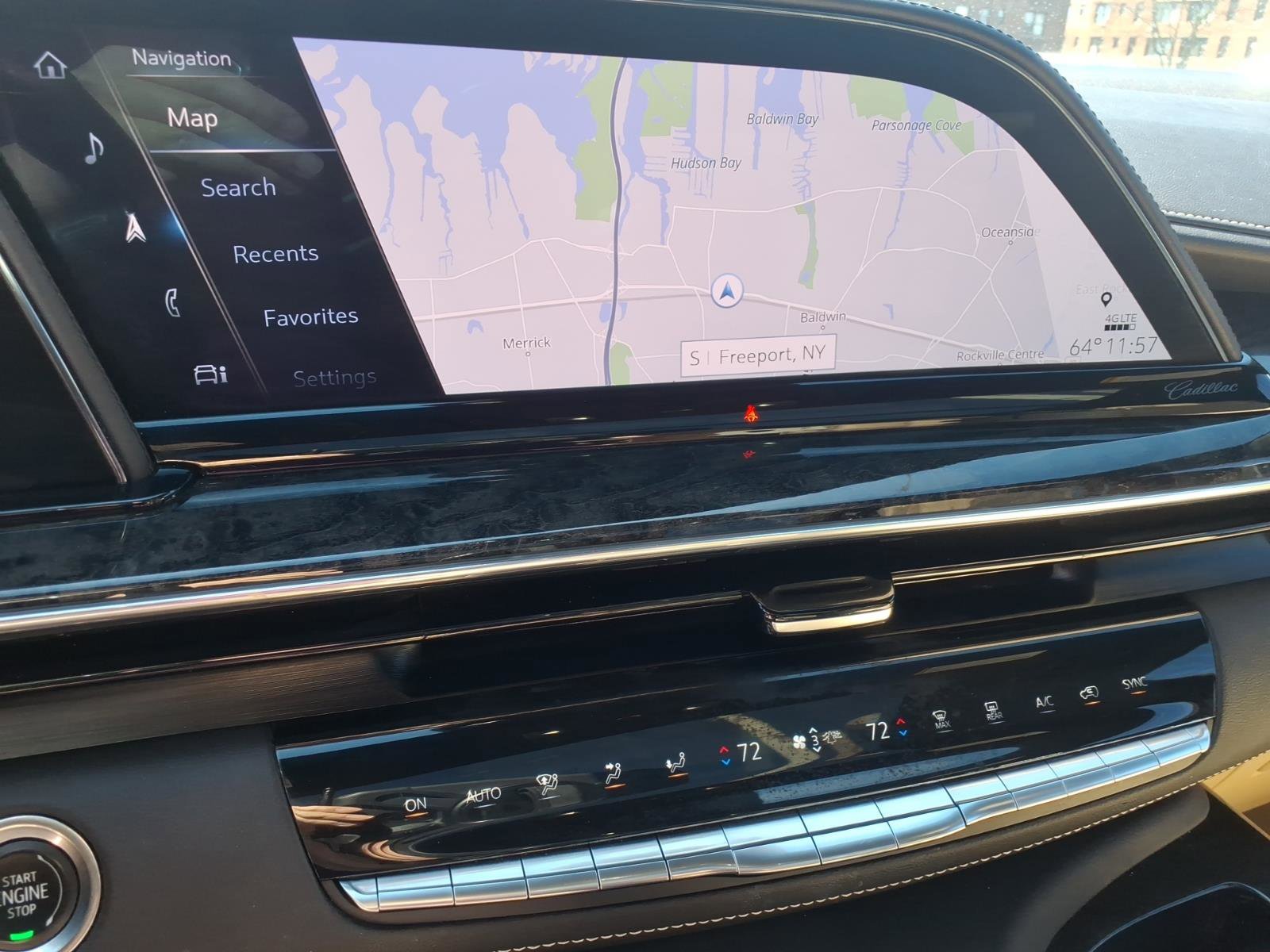 Used 2021 Cadillac Escalade ESV Premium Luxury w/ Performance Package image 20