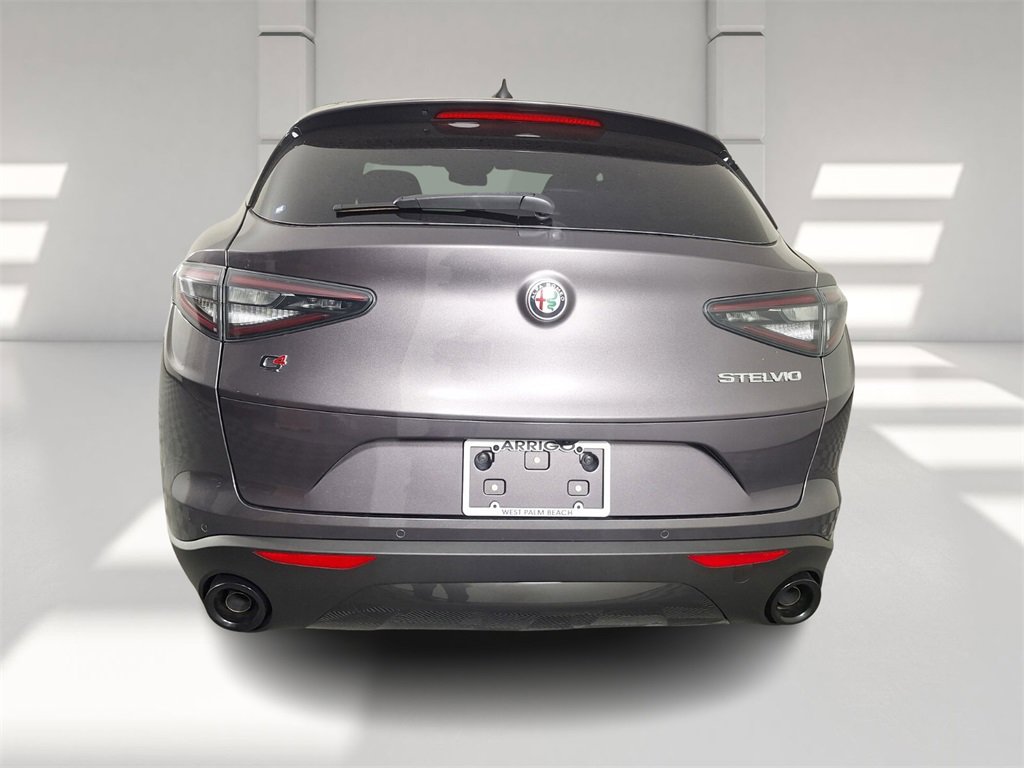 New 2025 Alfa Romeo Stelvio Sprint w/ Convenience Package image 11