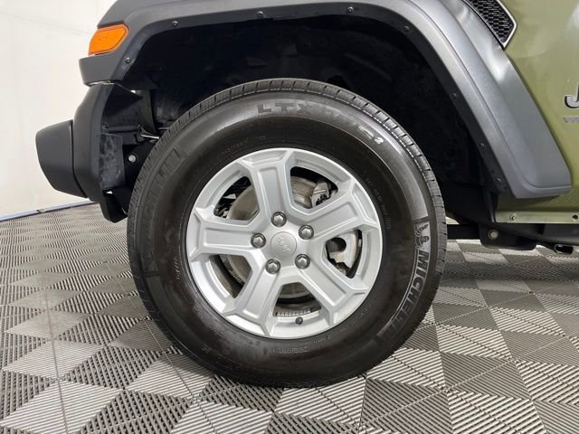 Used 2022 Jeep Wrangler Unlimited Sport AWD/4WD image 10