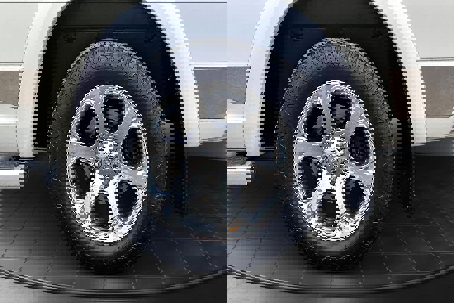 Used 2016 RAM 1500 Laramie image 36